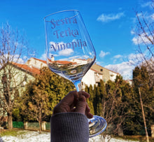 Učitajte sliku u galeriji, Čaša za vino &quot;Sestra. Tetka. Vinopija&quot;
