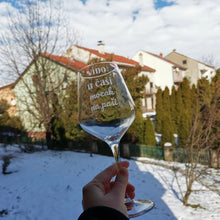 Učitajte sliku u galeriji, Čaša za vino &quot;Vino u čaši, mozak na paši&quot;
